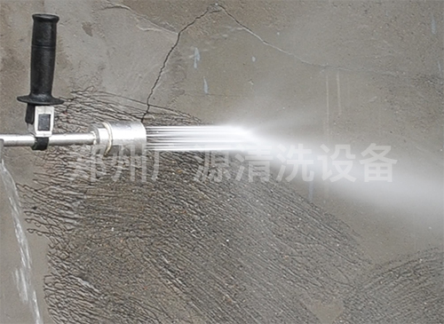 簡(jiǎn)述高壓水混凝土拉毛設(shè)備操作需要注意的問(wèn)題